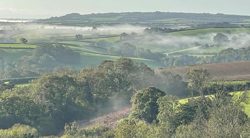 Photo of 1 Bed in South Brent