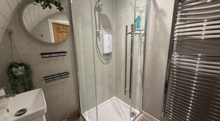 Photo of 1 Bed in South Brent