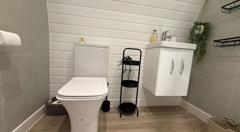 Photo of 1 Bed in South Brent