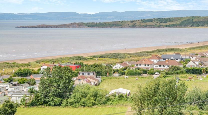 Photo of 2 Bed in Kewstoke