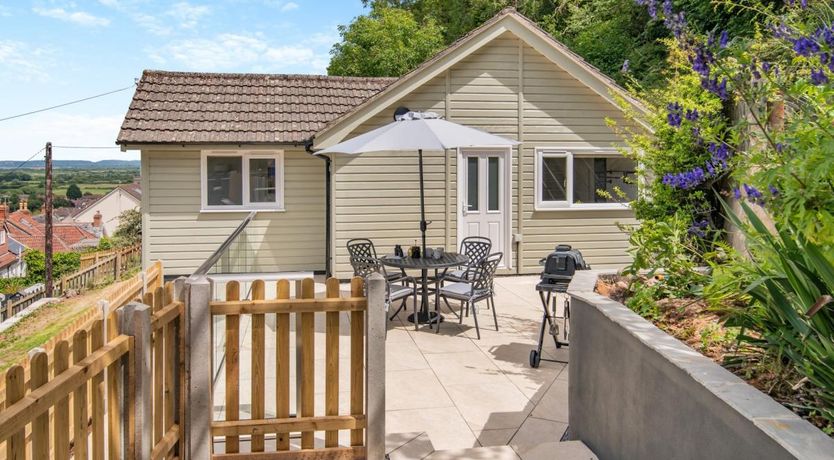 Photo of 2 Bed in Kewstoke