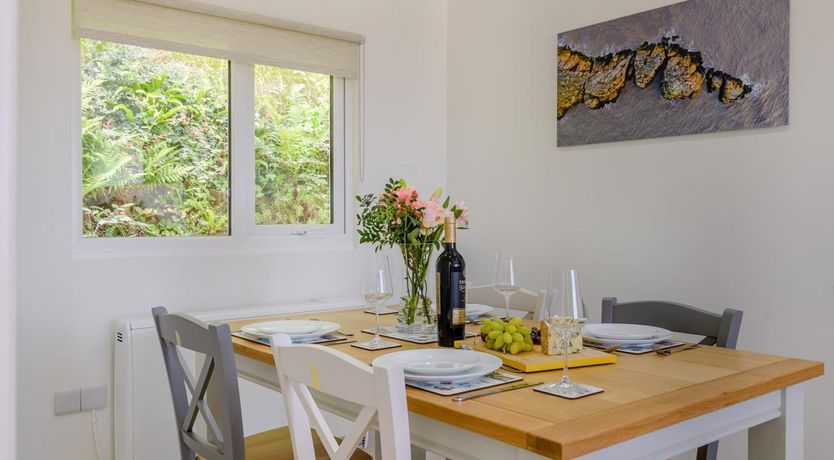 Photo of 2 Bed in Kewstoke