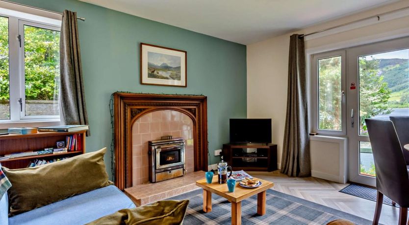 Photo of 3 Bed in Aldourie