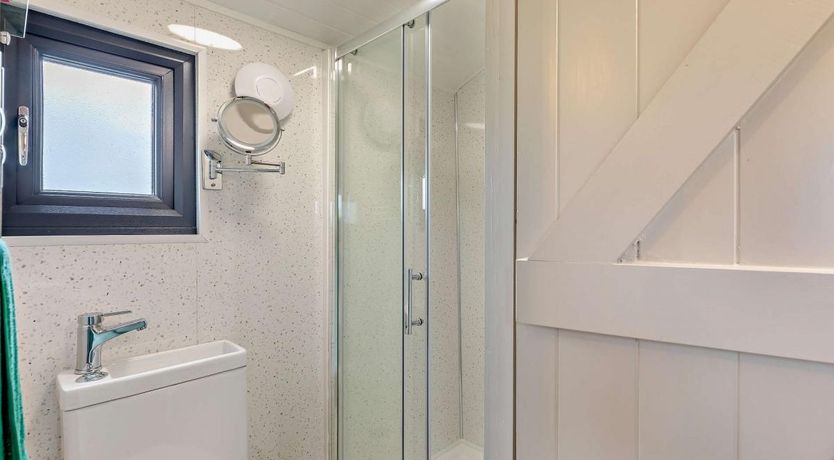 Photo of 1 Bed in North Bitchburn