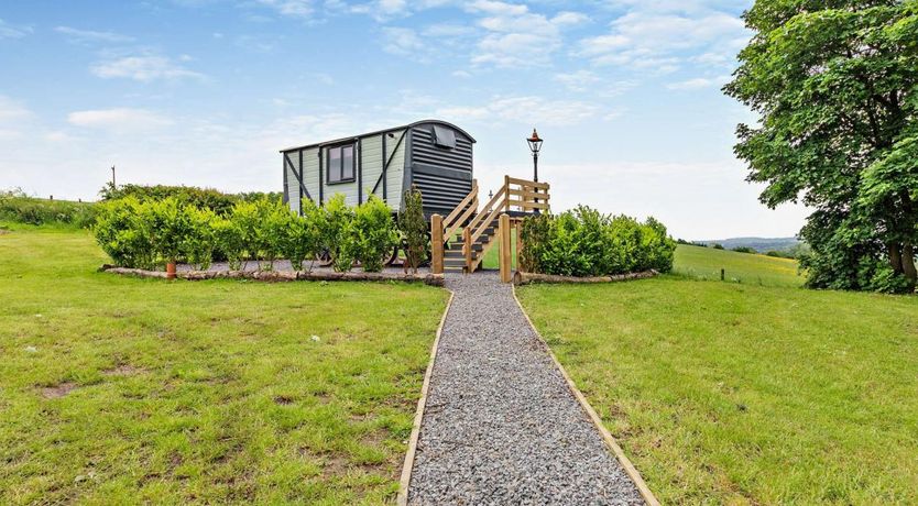 Photo of 1 Bed in North Bitchburn