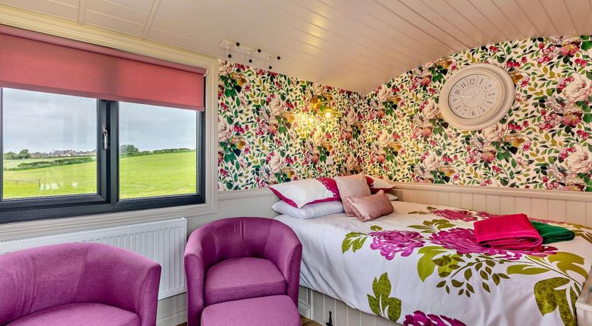 Photo of 1 Bed in North Bitchburn