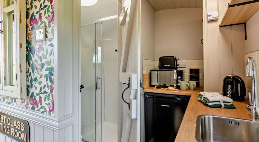 Photo of 1 Bed in North Bitchburn