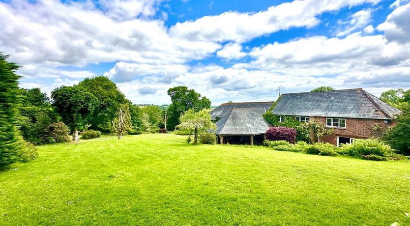 Photo of Cottage in Mid and East Devon