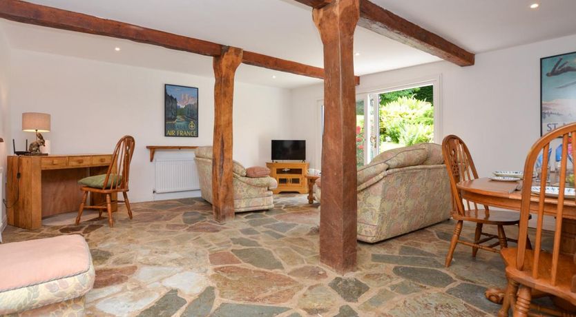 Photo of 2 Bed in Hittisleigh