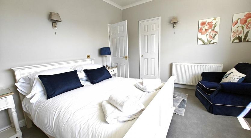 Photo of 3 Bed in Great Longstone