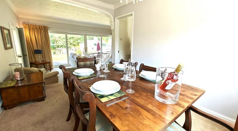 Photo of 3 Bed in Great Longstone