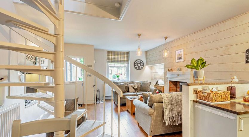 Photo of 2 Bed in Kirkby Lonsdale