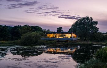 in Richmond (95005) Holiday Home