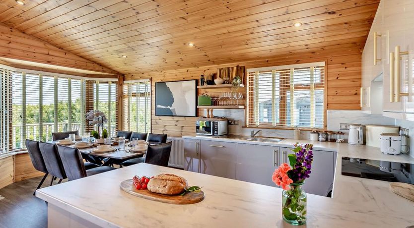 Photo of 3 Bed in Mullacott