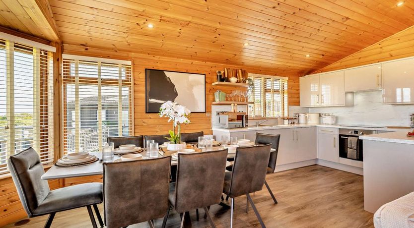 Photo of 3 Bed in Mullacott