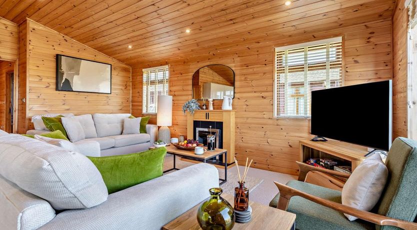 Photo of 3 Bed in Mullacott