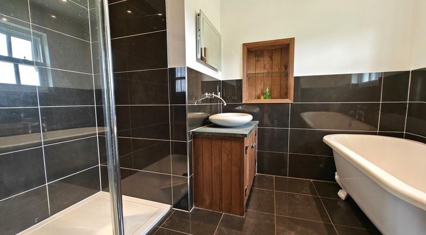 Photo of 1 Bed in Ings