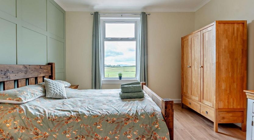Photo of 2 Bed in Carluke