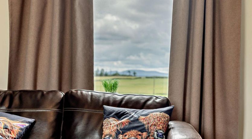 Photo of 2 Bed in Carluke