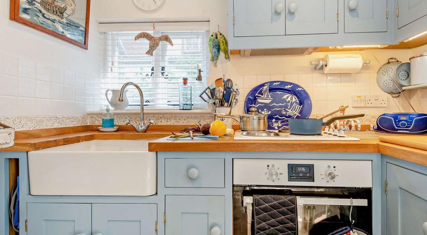 Photo of 1 Bed in Lymington