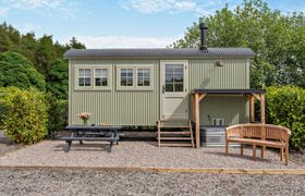 Photo of log-cabin-in-north-yorkshire