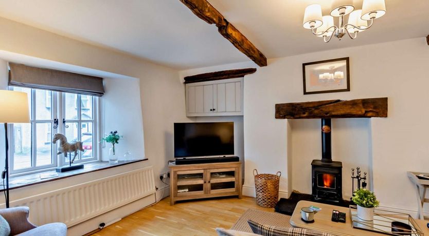 Photo of 3 Bed in Grange-over-sands
