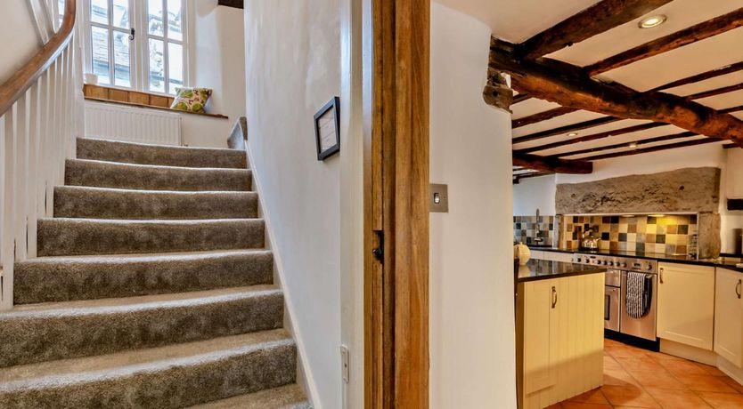 Photo of 3 Bed in Grange-over-sands