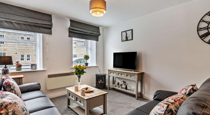 Photo of 2 Bed in Holmfirth