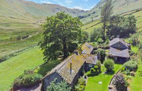 Photo of barn-in-cumbria-60