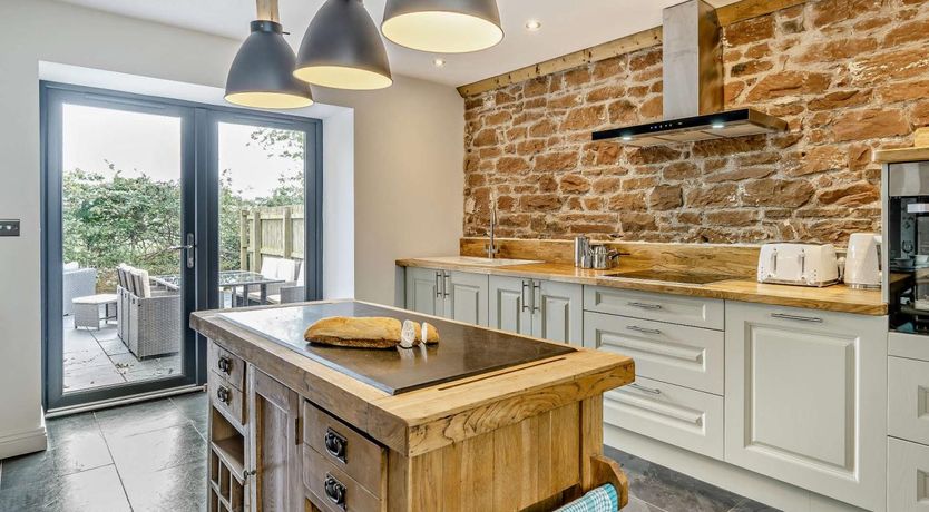 Photo of 3 Bed in Carlisle