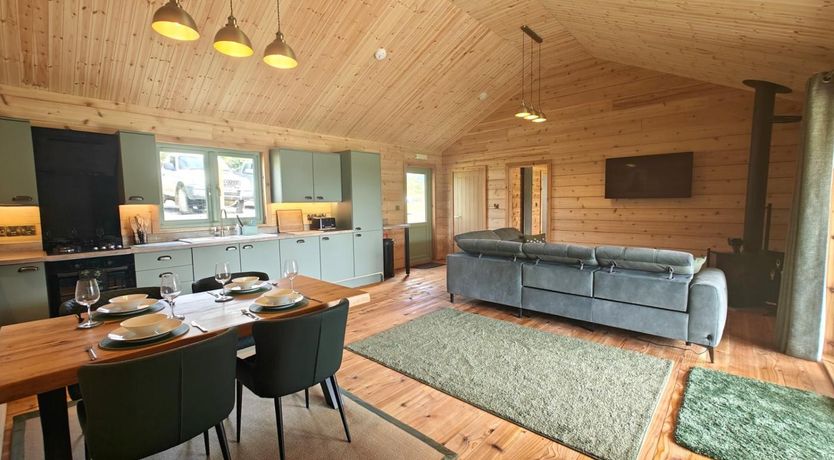 Photo of 2 Bed in Kentisbeare