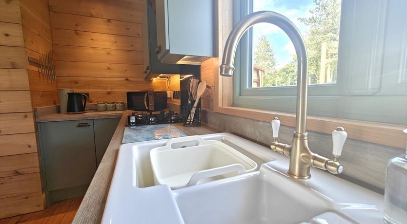 Photo of 2 Bed in Kentisbeare