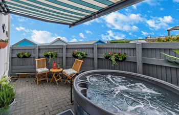 2 Bed in Westward Ho Holiday Home