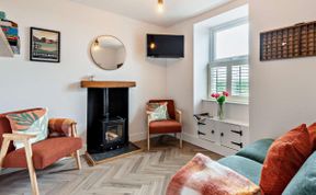 Photo of in Arlecdon (95126)