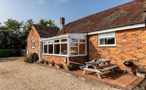 Photo of in Godshill (95173)