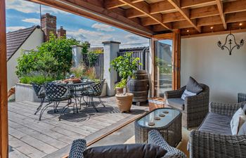 2 Bed in Blandford Forum Holiday Home