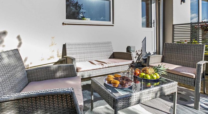 Photo of 1 Bed in Phillack