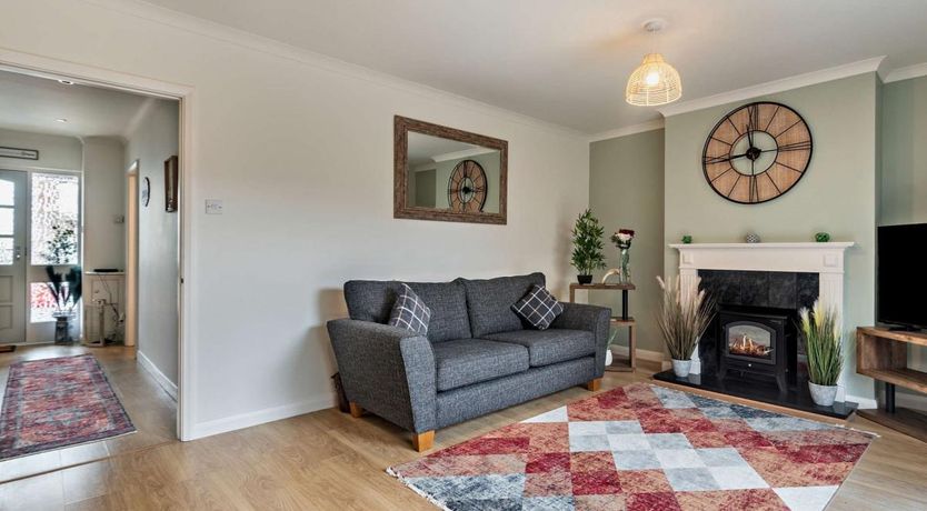 Photo of 3 Bed in Shanklin