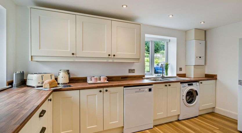 Photo of 3 Bed in Forton