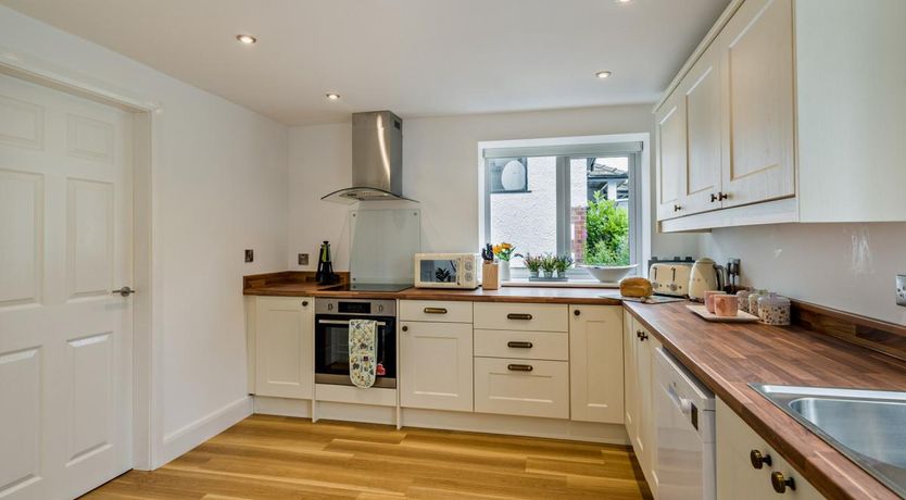 Photo of 3 Bed in Forton