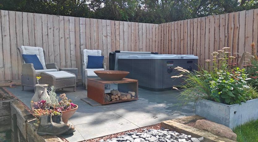 Photo of 1 Bed in Badgeworth