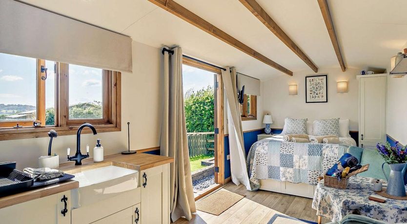 Photo of 1 Bed in Badgeworth