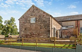 Photo of barn-in-staffordshire-3