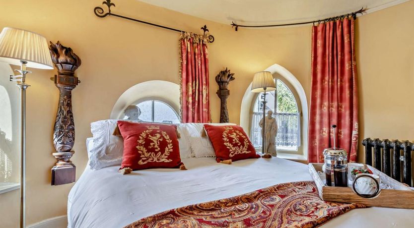 Photo of 1 Bed in Nether Stowey