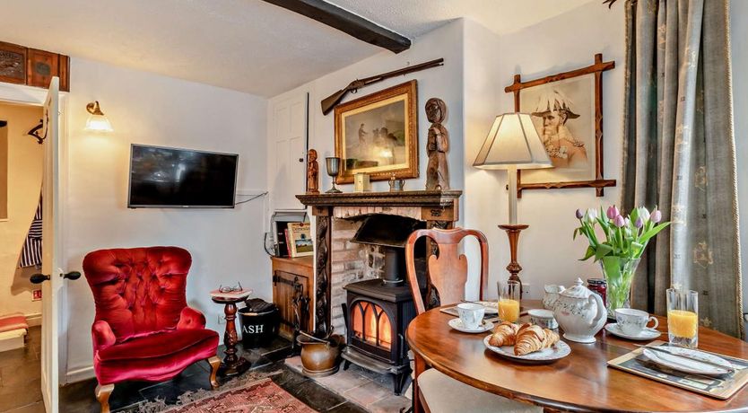 Photo of 1 Bed in Nether Stowey