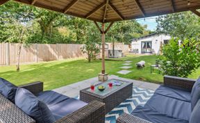 Photo of in Hambledon  (95357)