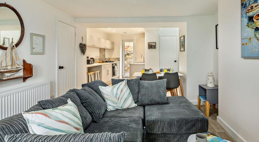 Photo of 3 Bed in Brixham