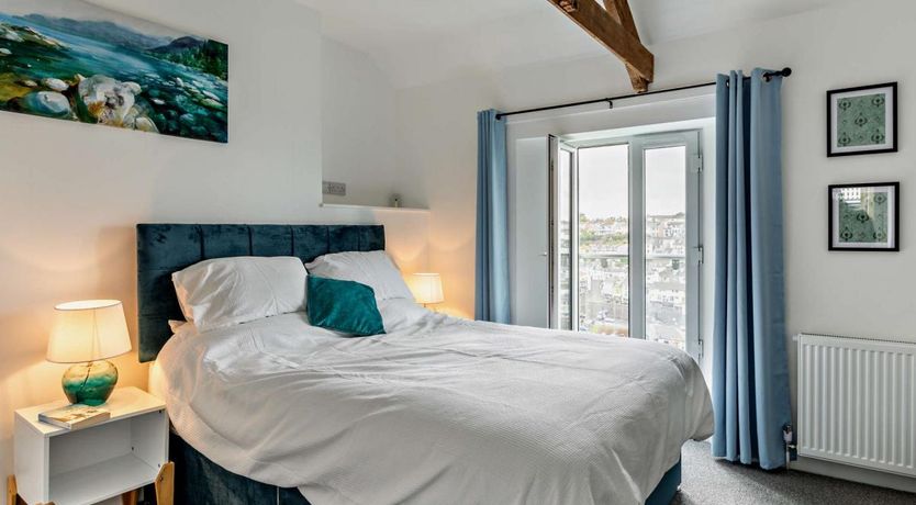 Photo of 3 Bed in Brixham