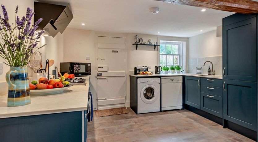 Photo of 3 Bed in Salisbury