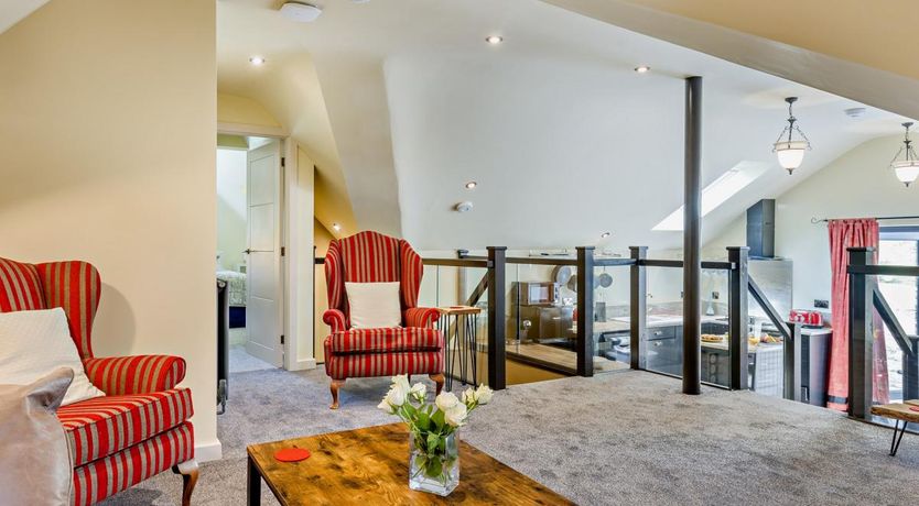 Photo of 2 Bed in Waterhouses